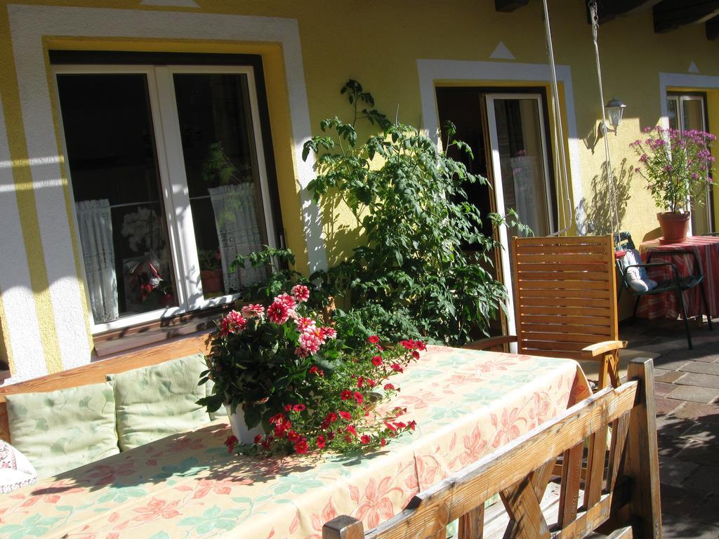 Hölzl Bed&Breakfast Neukirchen am Großvenediger Exterior foto